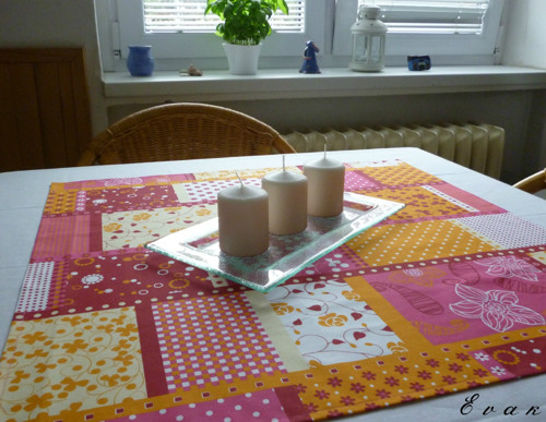 Jídelní středový ubrus — foto 3