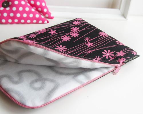 Obal na tablet růžové květy (malý) — foto 2