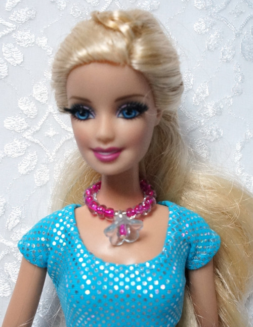 Šperk pro Barbie - s květinou — foto 2