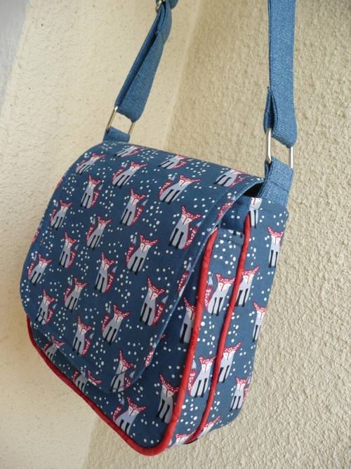 Crossbody s liškami — foto 3