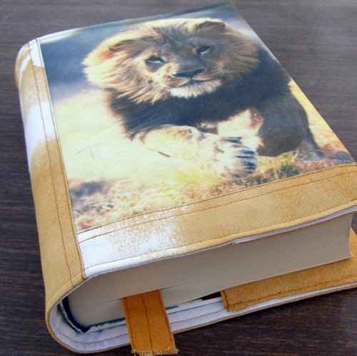"Panthera leo" - obal na knihu — foto 3