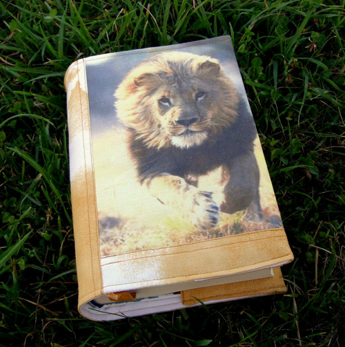 "Panthera leo" - obal na knihu — foto 6