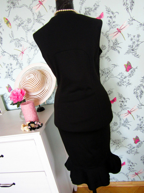 Little black dress — foto 4