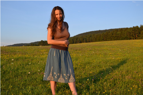 Letní,vyšívaná,delší... — foto 2
