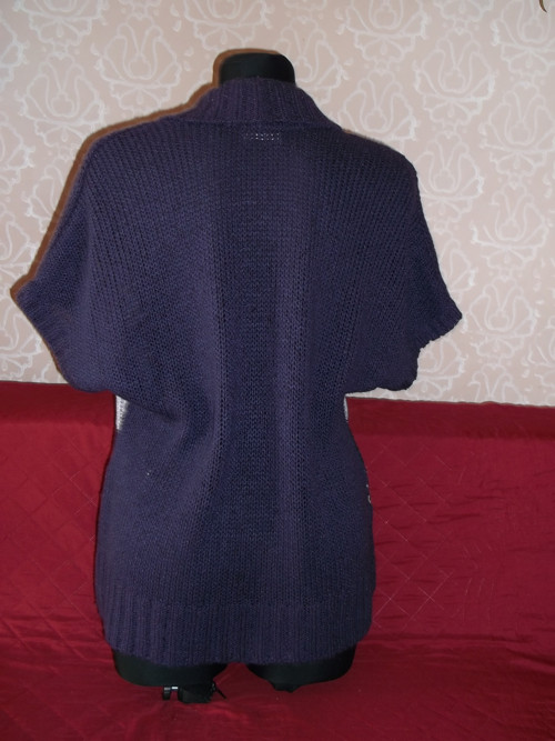Fialová vesta s pruhy — foto 2