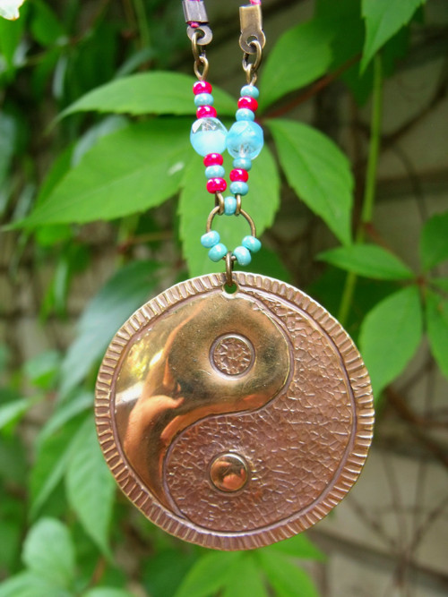 Mosazný přívěsek YIN YANG — foto 3
