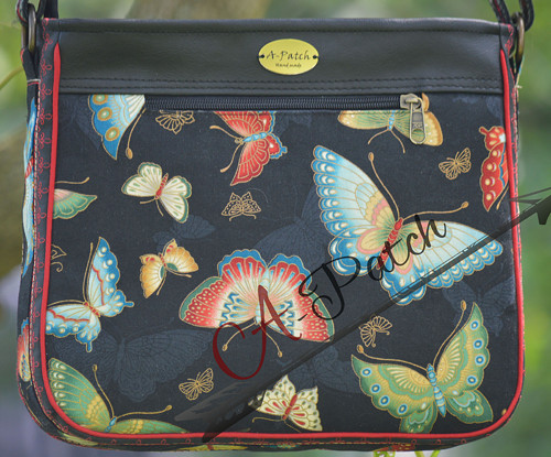 CROSSBODY - Robert Kaufman — foto 2