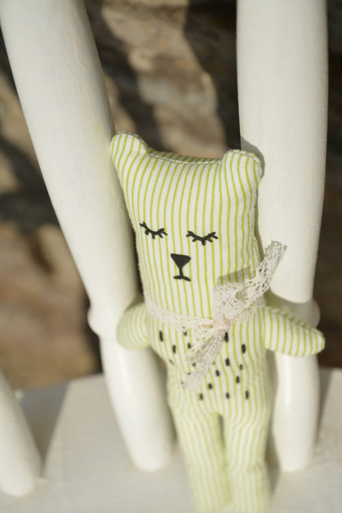 Mini Bubu Bear sleeping green stripes — foto 4