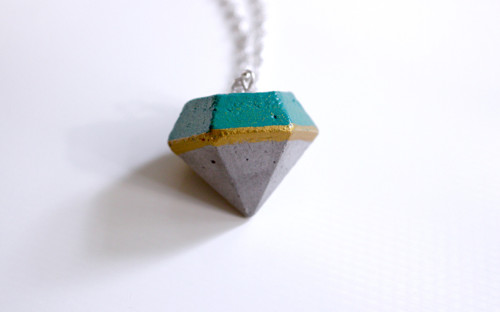 Betónový diamant smaragd — foto 2