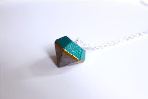 Betónový diamant smaragd — foto 3