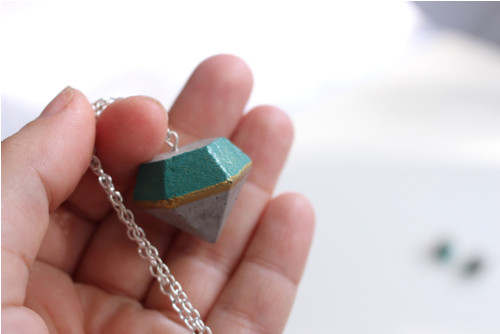 Betónový diamant smaragd — foto 4
