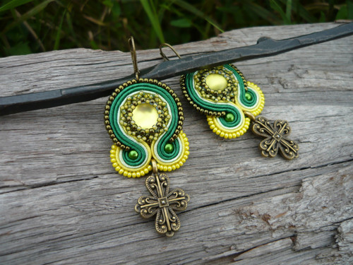Soutache náušnice Čtyřlístek pro štěstí — foto 3