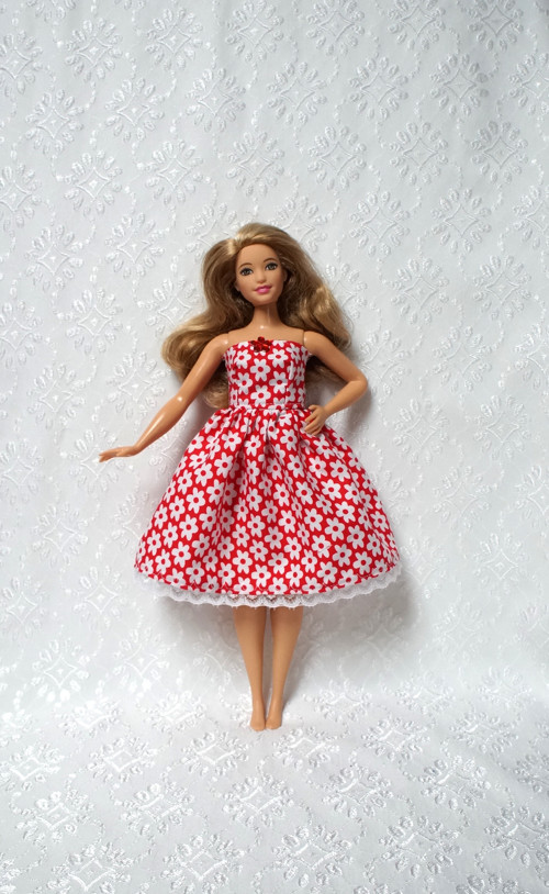 Šaty pro Barbie 2016 - baculku — foto 2