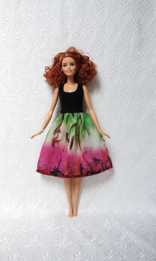 Šaty pro Barbie 2016 - Curvy, Tall — foto 3