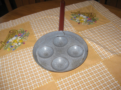 Ze staré kredence-lívanečník — foto 3