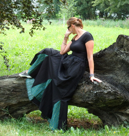 Godetová skotská maxi — foto 3
