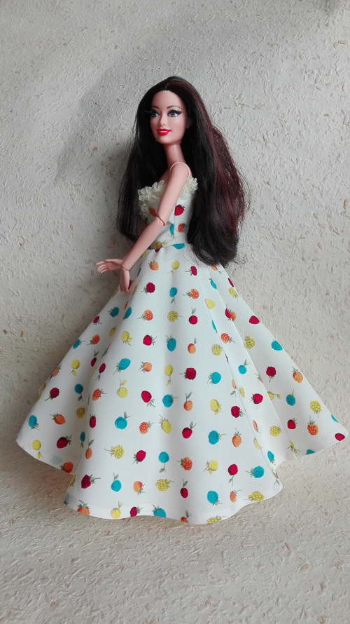 Šatičky pro Barbie — foto 3