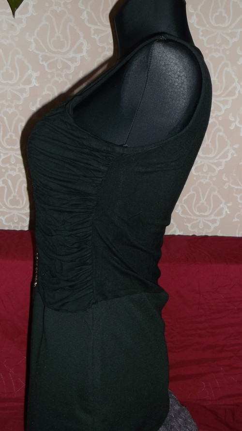 Černé šaty s kamínky — foto 3