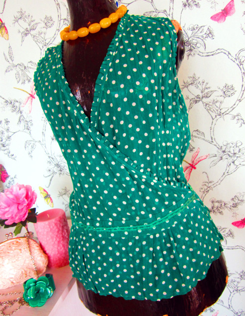 Halenka dots&green — foto 2