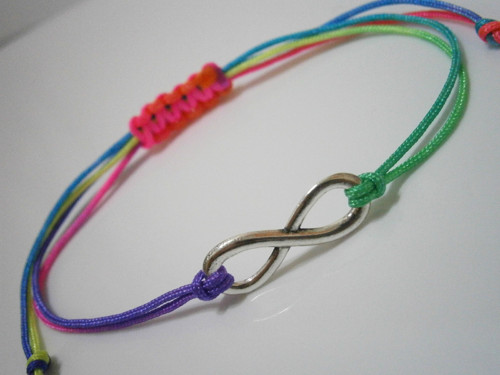 Infinity - neonový náramek (Unisex) — foto 2