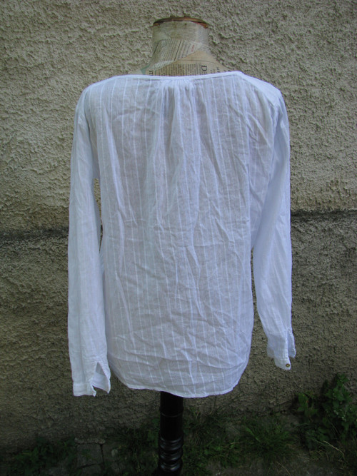Běloučká tunika — foto 3