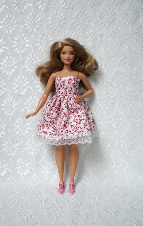 Šaty pro Barbie 2016 - baculku — foto 2