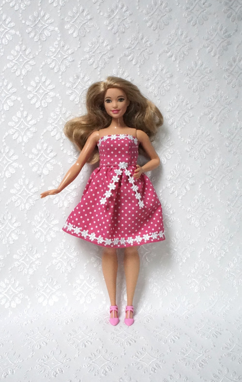 Šaty pro Barbie 2016 - baculku — foto 2