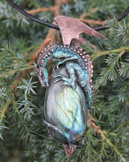 Dračí amulet — foto 5