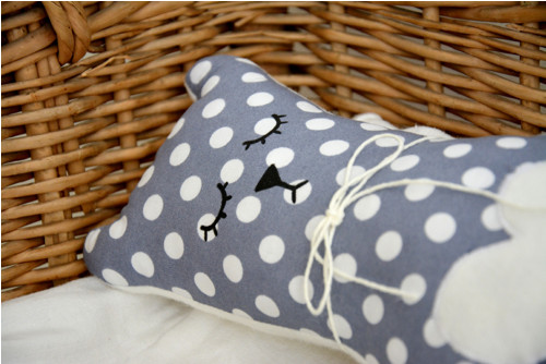 Bubu Bear grey, white dots — foto 2