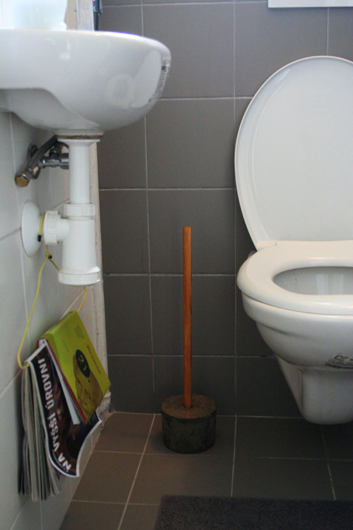 Stojan na toaletní papír. — foto 2