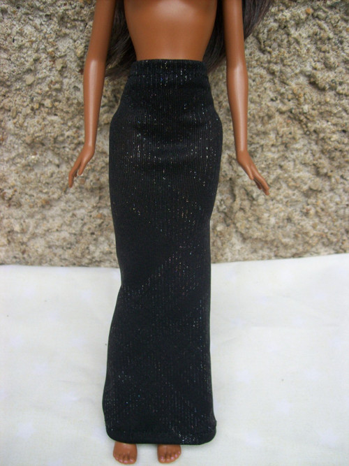 Šaty pro Barbie — foto 2