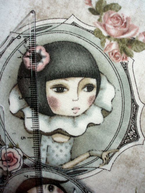 Bavl. látka Mirabelle-Curiosity Lost & Found Ecru — foto 4