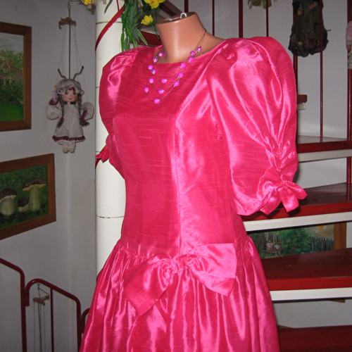 Šaty princeznovské — foto 5