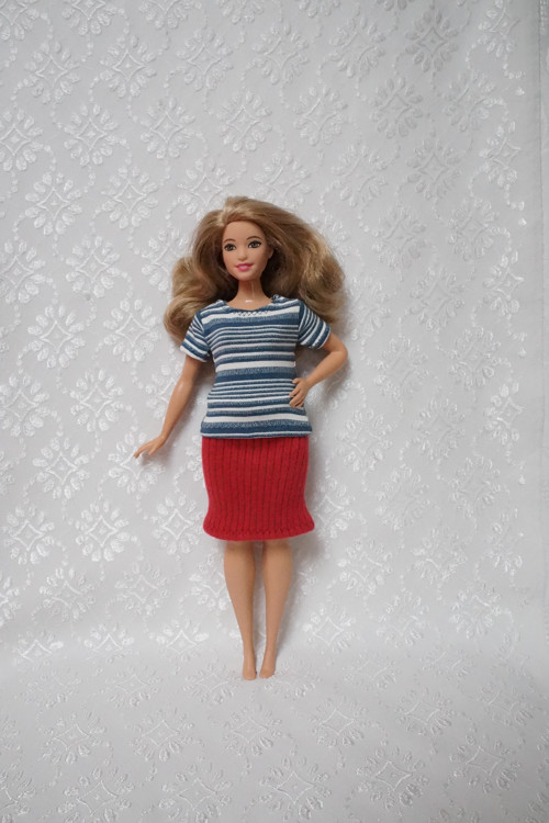 Tričko pro Barbie 2016 - curvy - baculku — foto 2