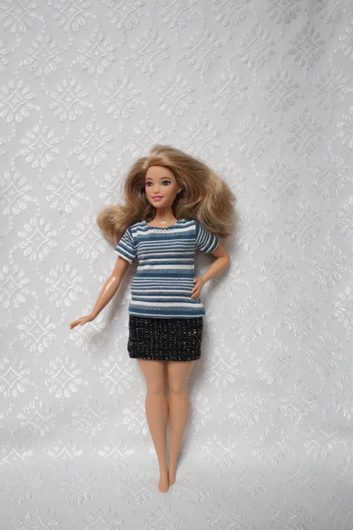 Tričko pro Barbie 2016 - curvy - baculku — foto 3
