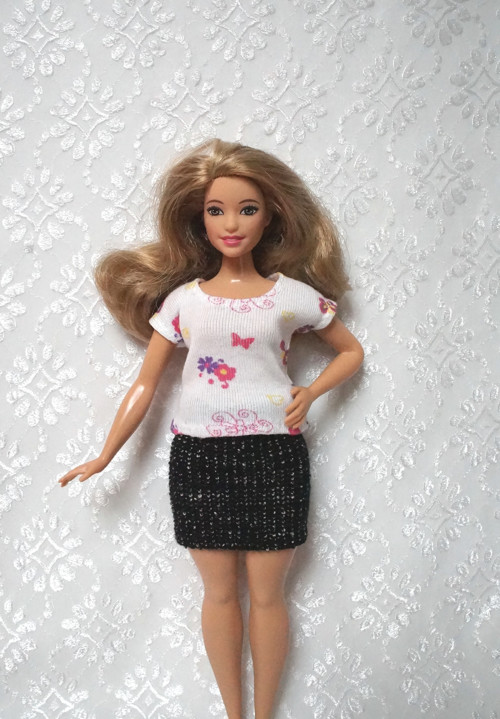 Tričko pro Barbie 2016 - curvy - baculku — foto 2