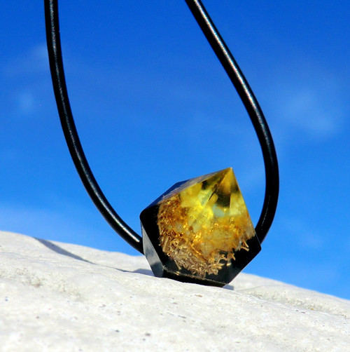 Orgonitový přívěsek *Diamant* pro ŠTĚSTÍ — foto 2