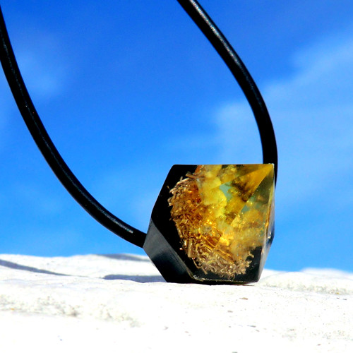 Orgonitový přívěsek *Diamant* pro ŠTĚSTÍ — foto 4
