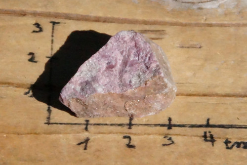 Surový lepidolit D5763 — foto 3