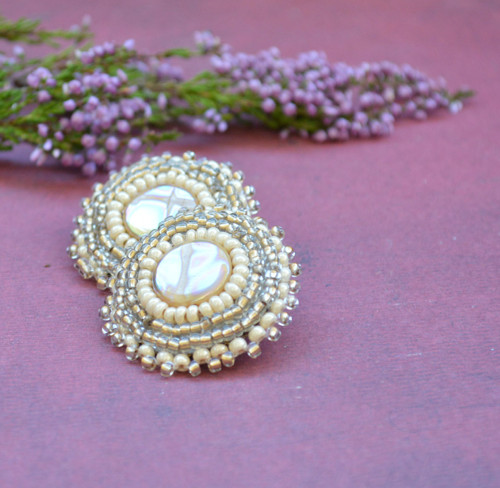 ...Beige earrings — foto 2