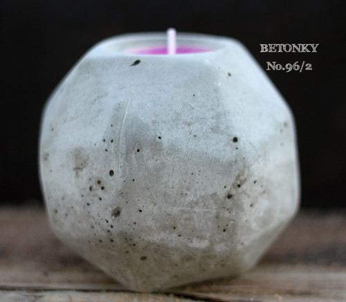 No.96/2 Betonový svícen — foto 3