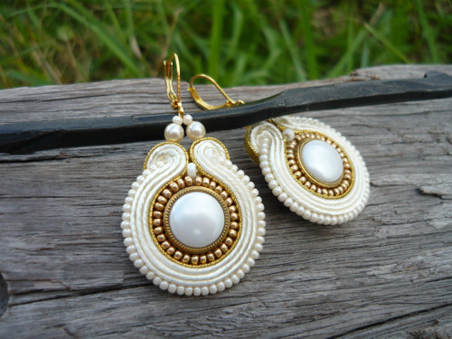 Soutache náušnice Ivory and Gold — foto 3