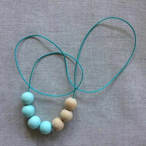 Kousací Korále - Mint / Natural — foto 2