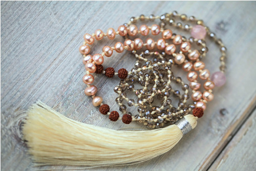 Boho Náhrdelník s Rudrakšou & Perly — foto 3
