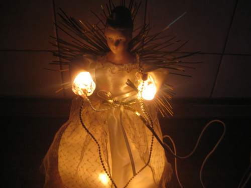 Anděl páně - svítící figurka — foto 4