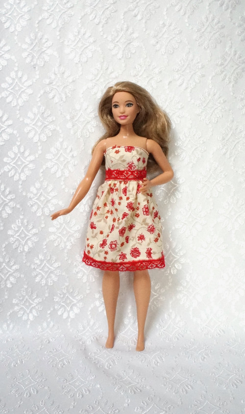 Šaty pro Barbie 2016 - curvy - baculku — foto 2