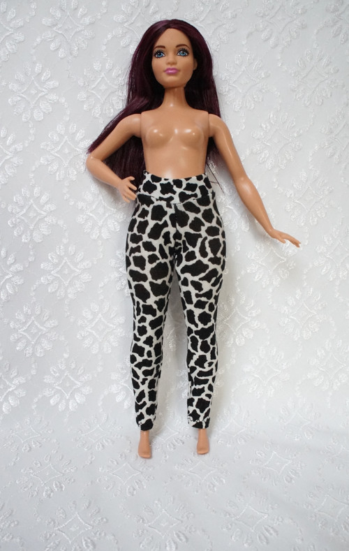 Leginy pro Barbie 2016 - curvy - baculku — foto 2