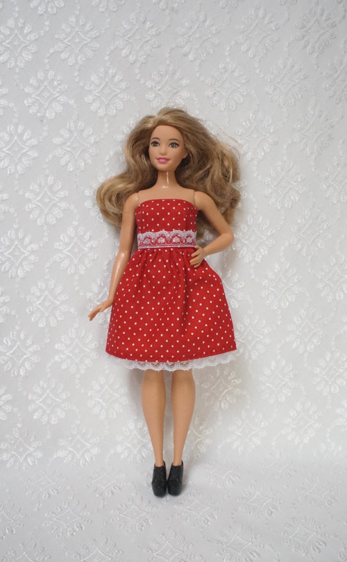 Šaty pro Barbie 2016 - curvy - baculku — foto 2