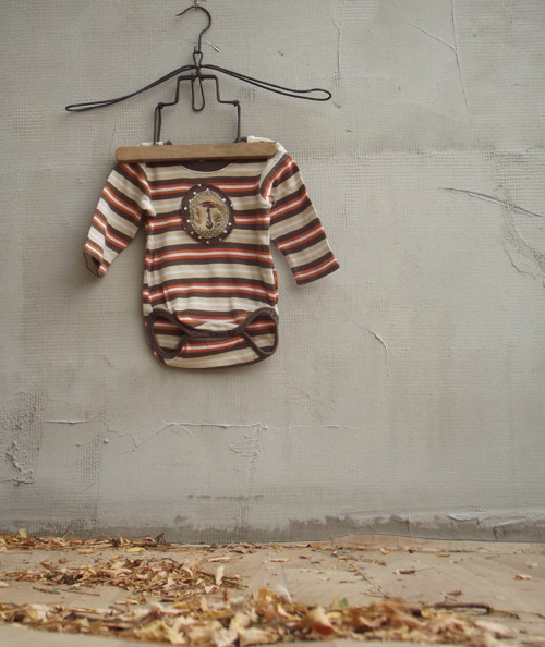 RECYbody..."Muchomůrčí sólo", 2 - 4 měs. — foto 2