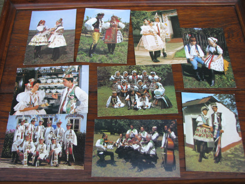 Kroje Slovácka...soubor pohlednic — foto 2